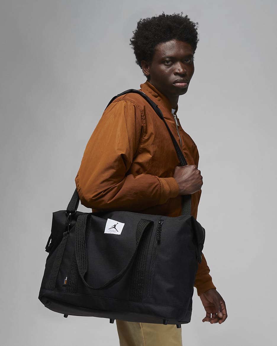 Flight duffle bag store